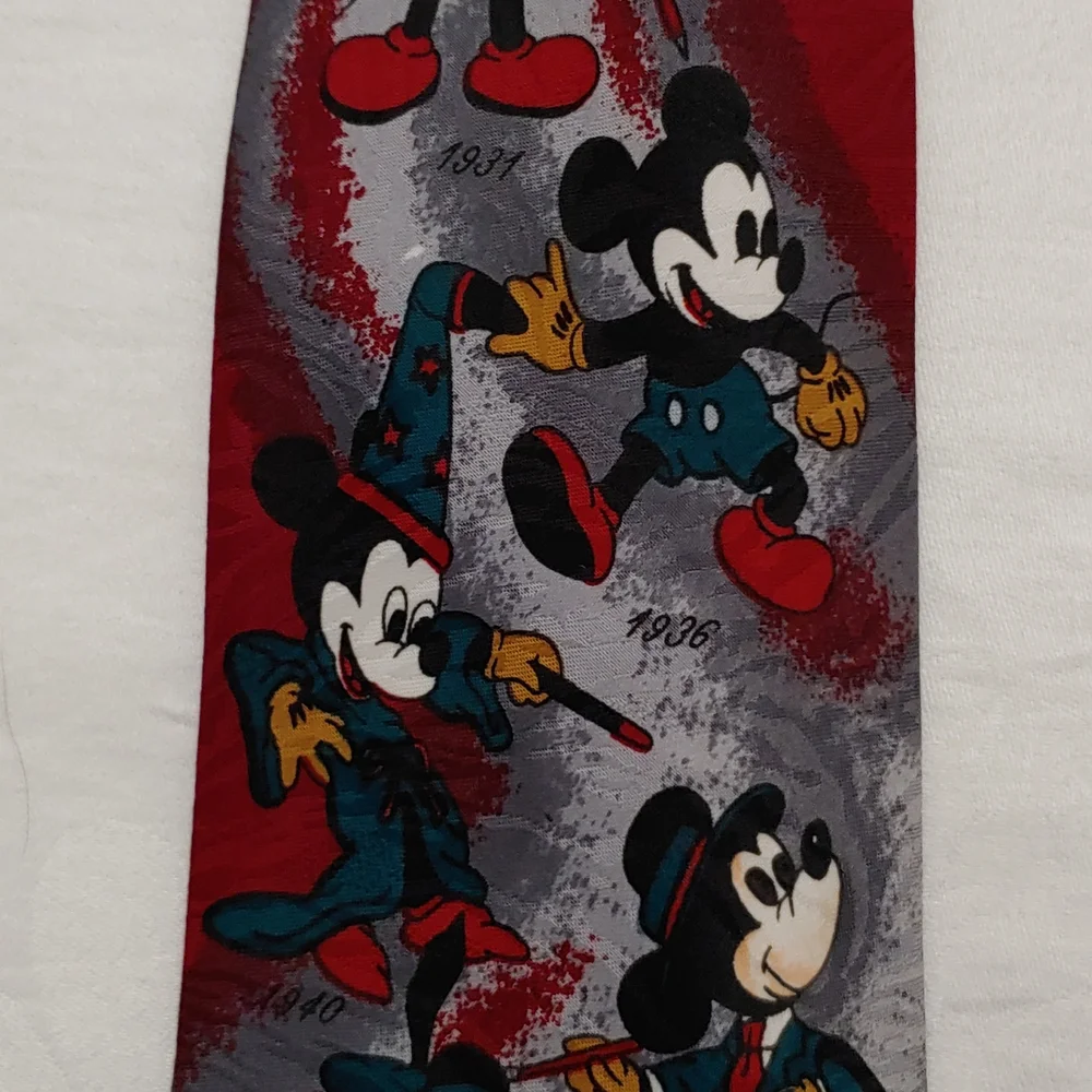 Mickey Mouse Evolution Tie